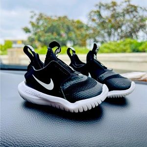 Nike Flex Runner 'Black' 4C Toddler SOLD -